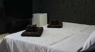 Гостиница Guest House On Lihacheva Абакан Большой двухместный номер c 1 кроватью или 2 отдельными кроватями-1